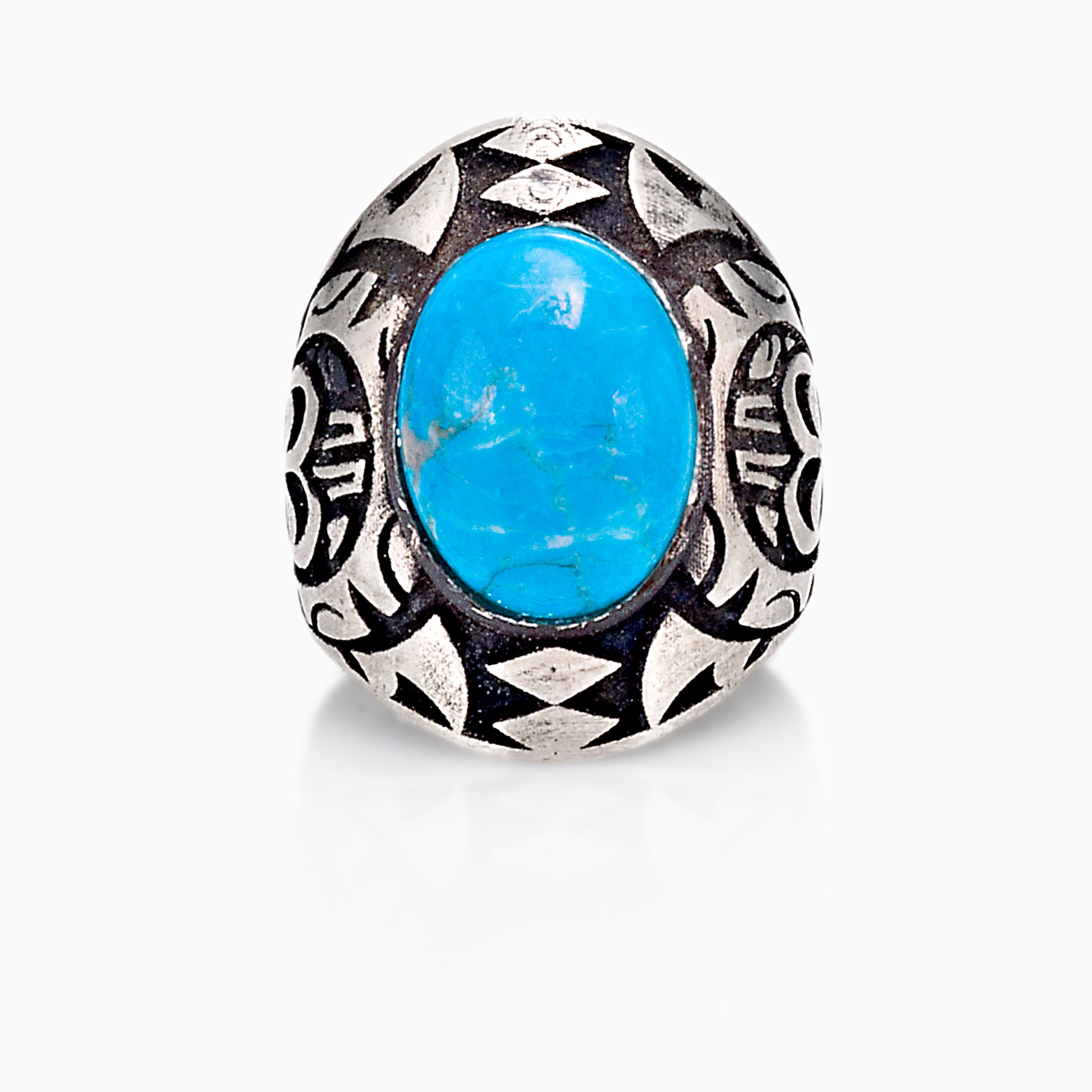 If your man is a little more daring,  you might consider a ring with a gemstone. It could be fun to shop for the male version of the cocktail ring, whether for daily wear or just for a special occasion. NOVICA carries a wide variety of men’s jewelry especially rings with stones: tiger’s eye, onyx, turquoise, they are all so pretty, yet masculine.