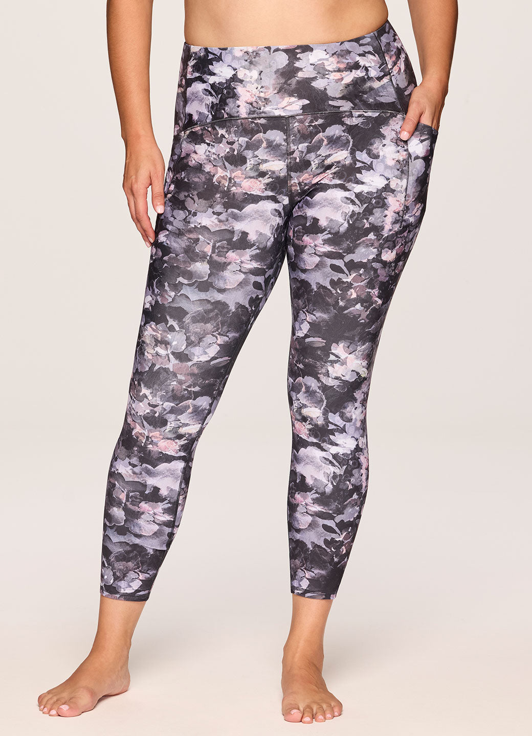 Plus Floral Recharge Tech Flex Legging