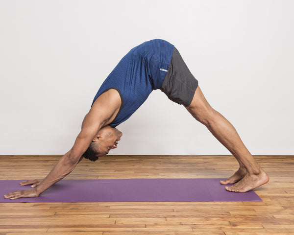 Have Hip Pain? Here Are The 10 Best Yoga Poses To Ease Achy Hips |  mindbodygreen