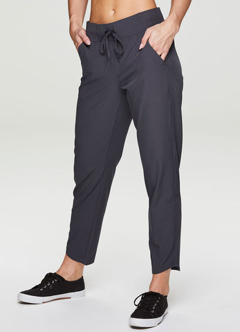 lightweight capri sweatpants