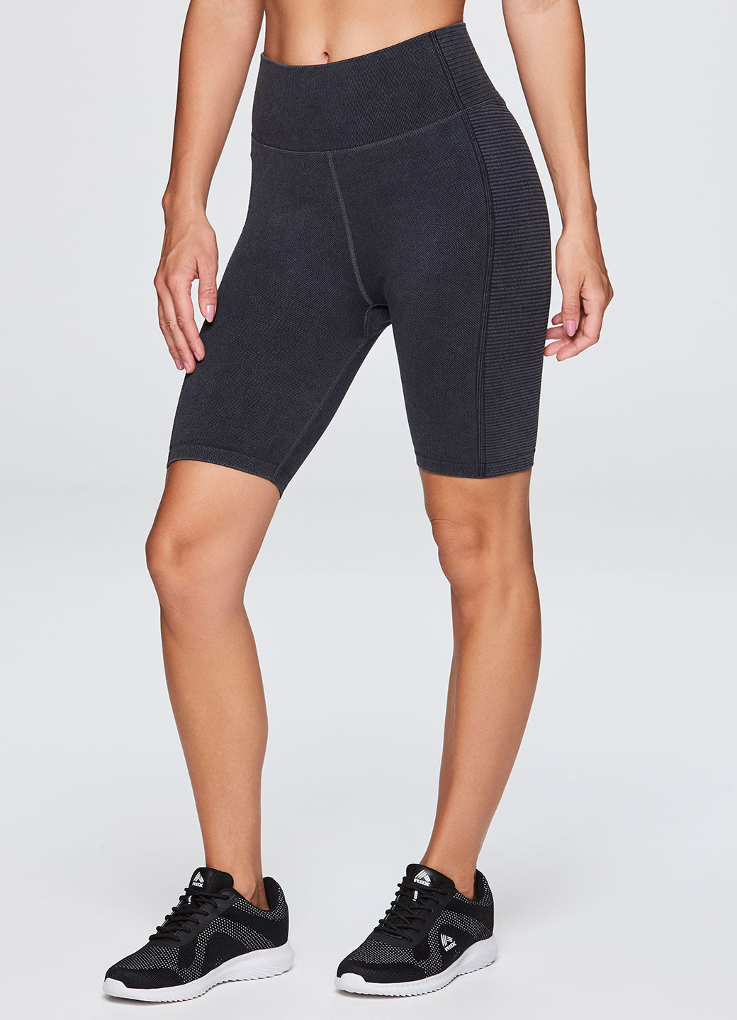 Seamless Moto 7" Biker Short