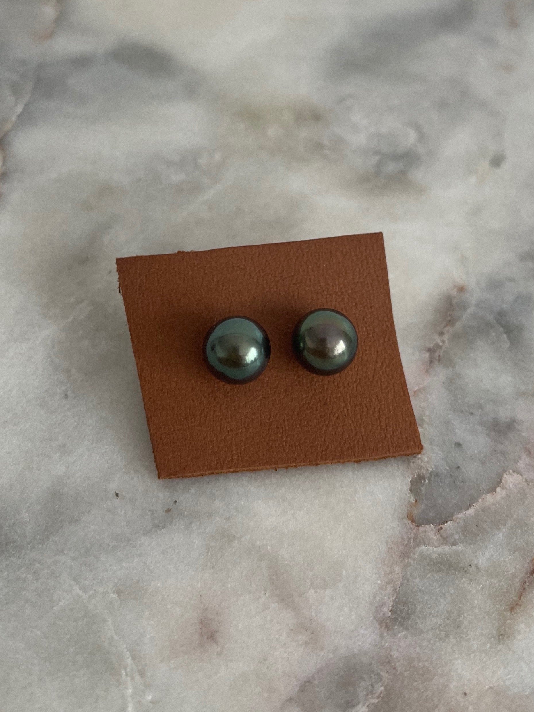 Tahitian Pearl Stud Earrings