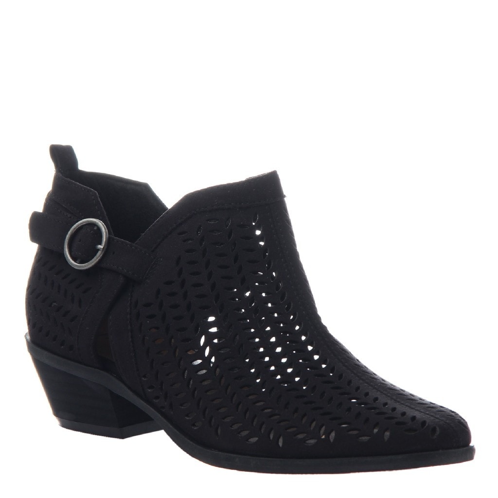 Tranquile in Black Ankle Boots | Women 