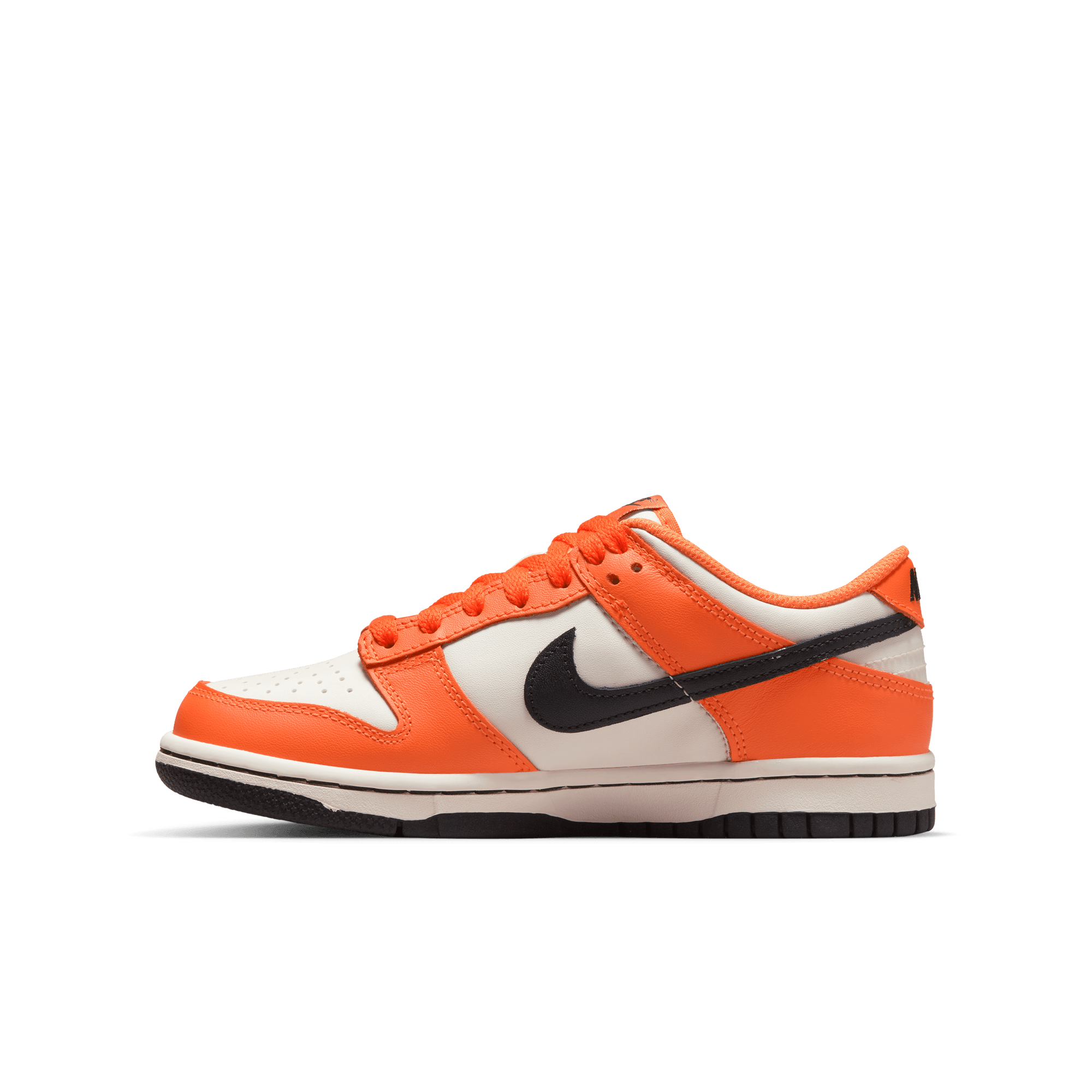 grade school nike dunk low