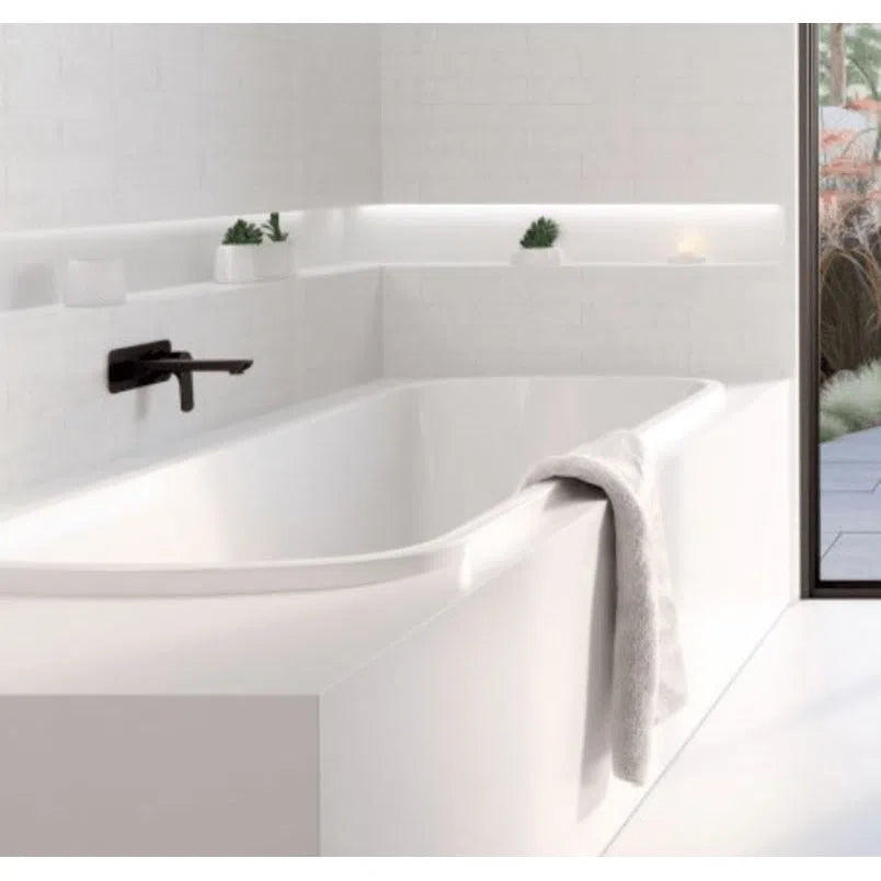 Caroma Urbane 1675 Island Bath