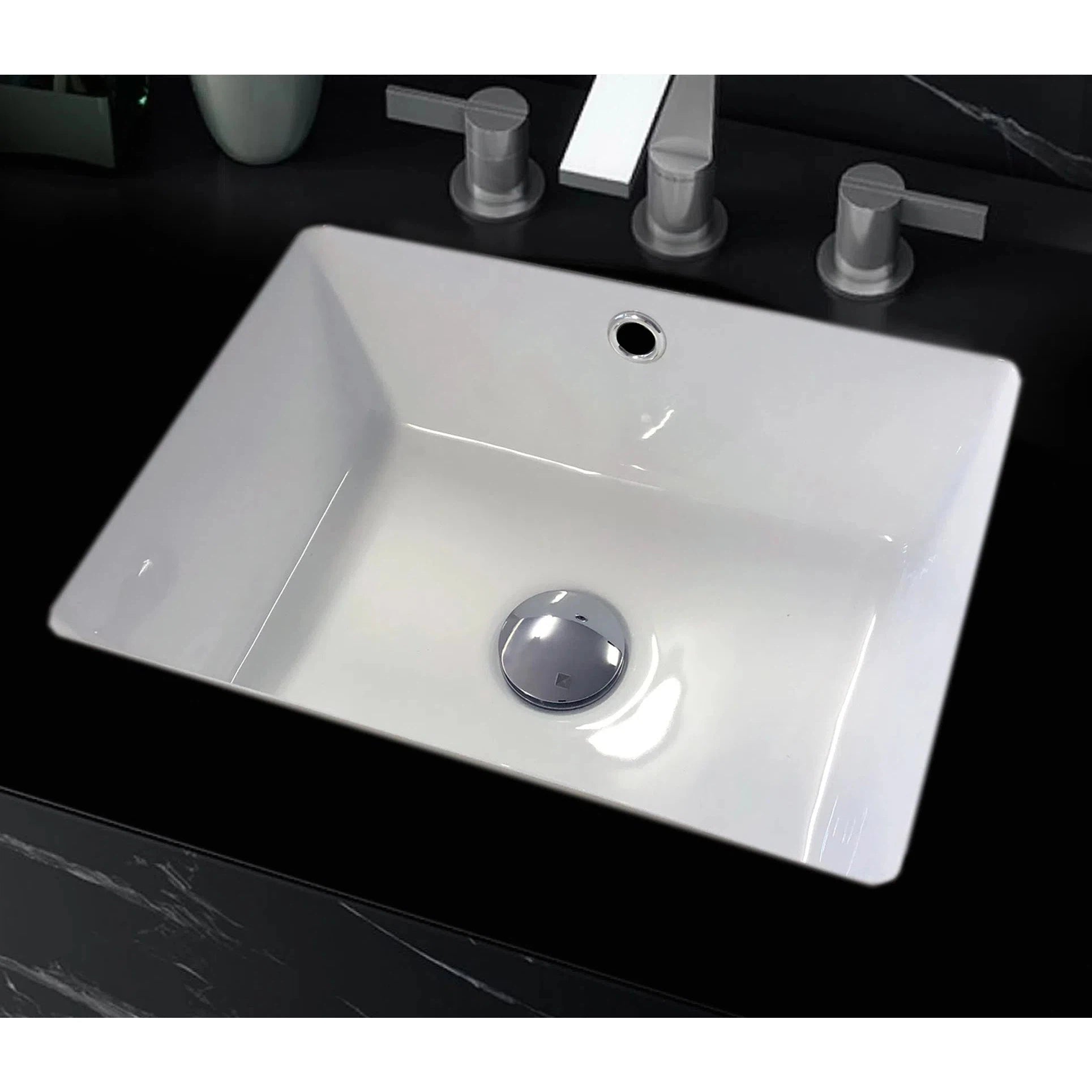 Studio Bagno Manhattan Squeeze Undercounter Basin