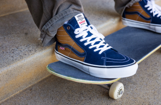 vans sk8 hi navy blue on feet