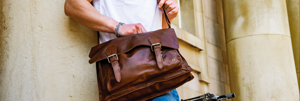 Classic Messenger in Vintage Brown by MAHI Leather 