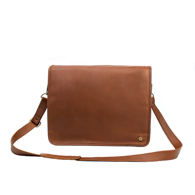 Satchel vs Messenger: What's the Difference? – MAHI Leather