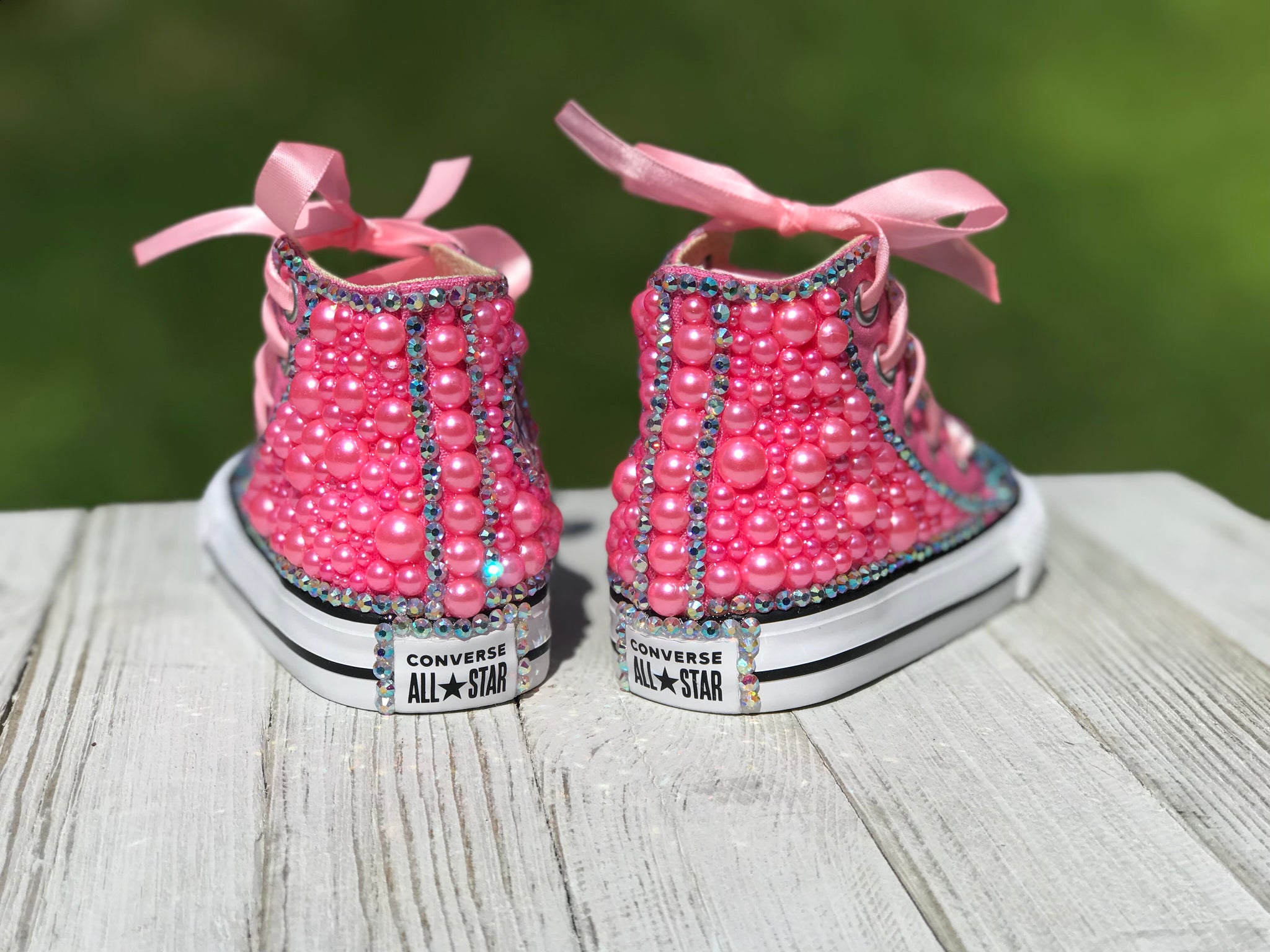 pink bedazzled converse