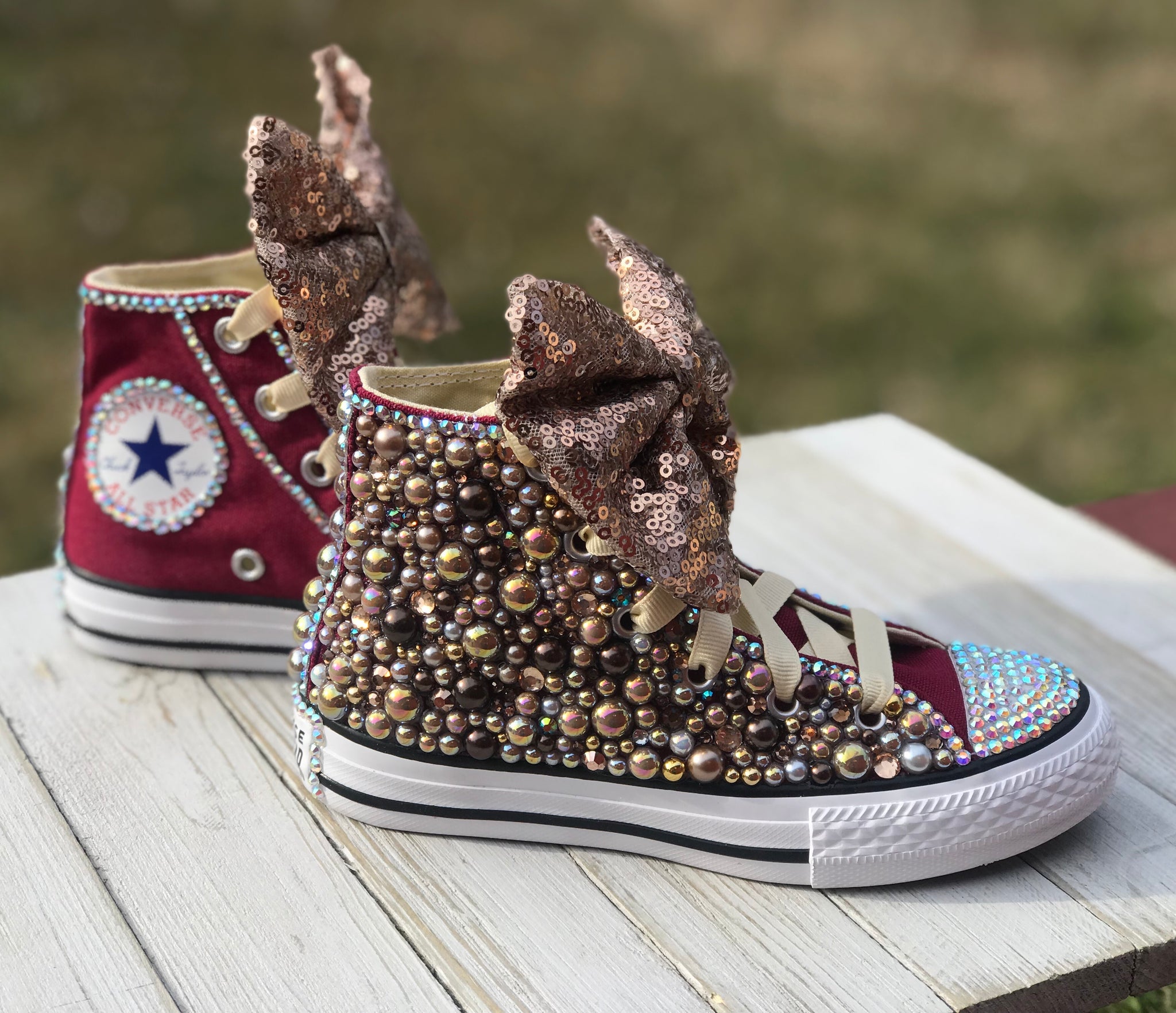 infant burgundy converse