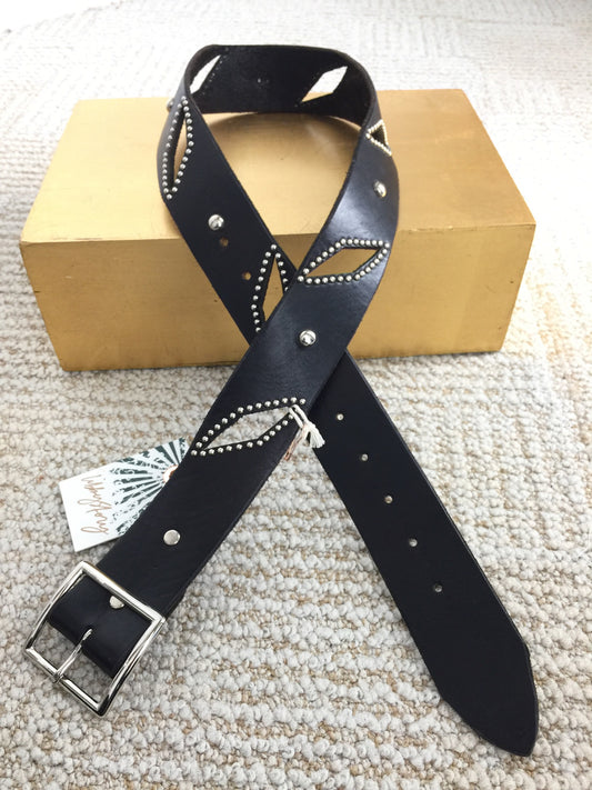 Last ones! Upcycled repurposed Louis Vuitton belt buckle – slashKnots