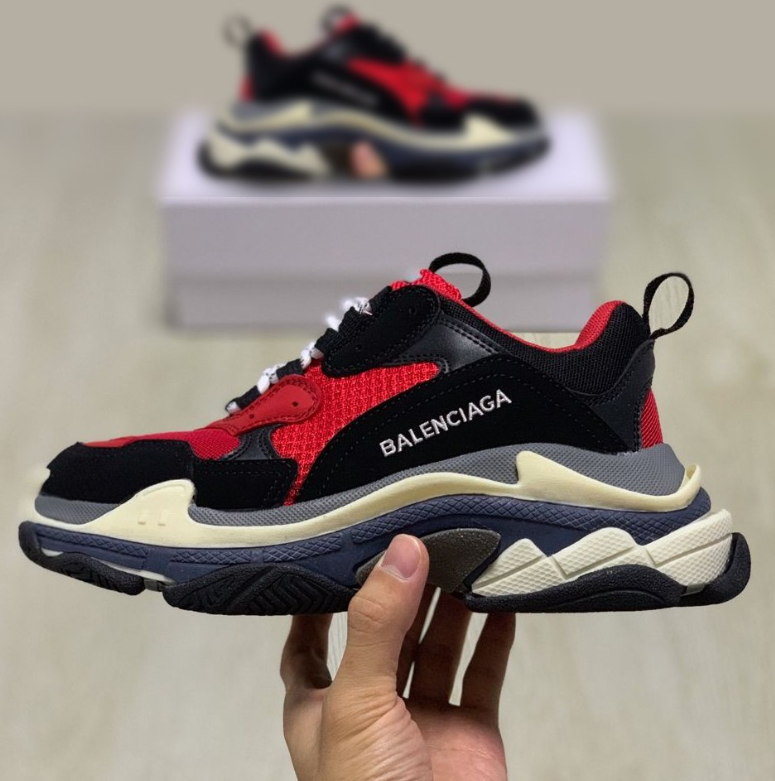 balenciaga primeira linha