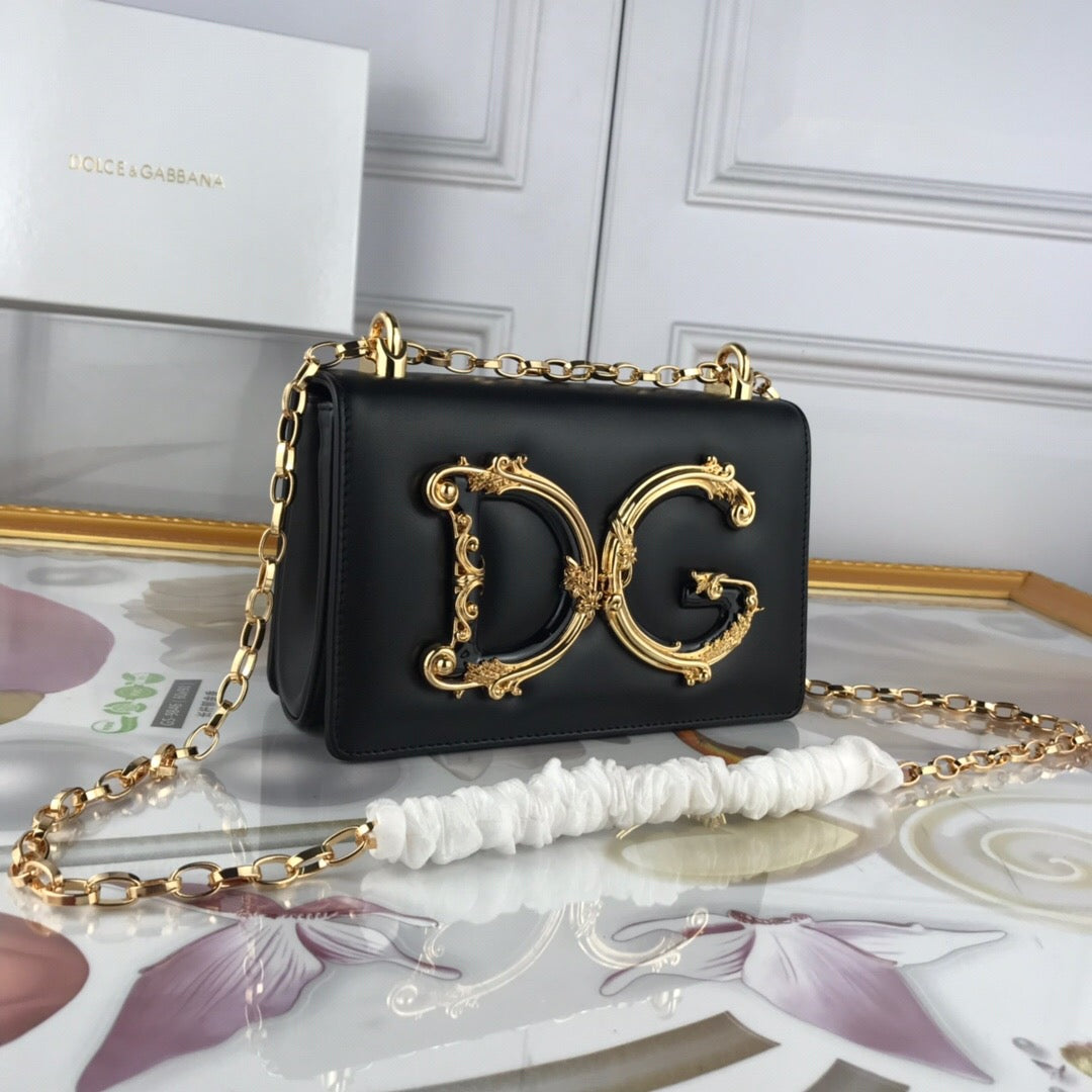 Bolsa Girls Baroque Logo Dolce&Gabbana – Loja Must Have