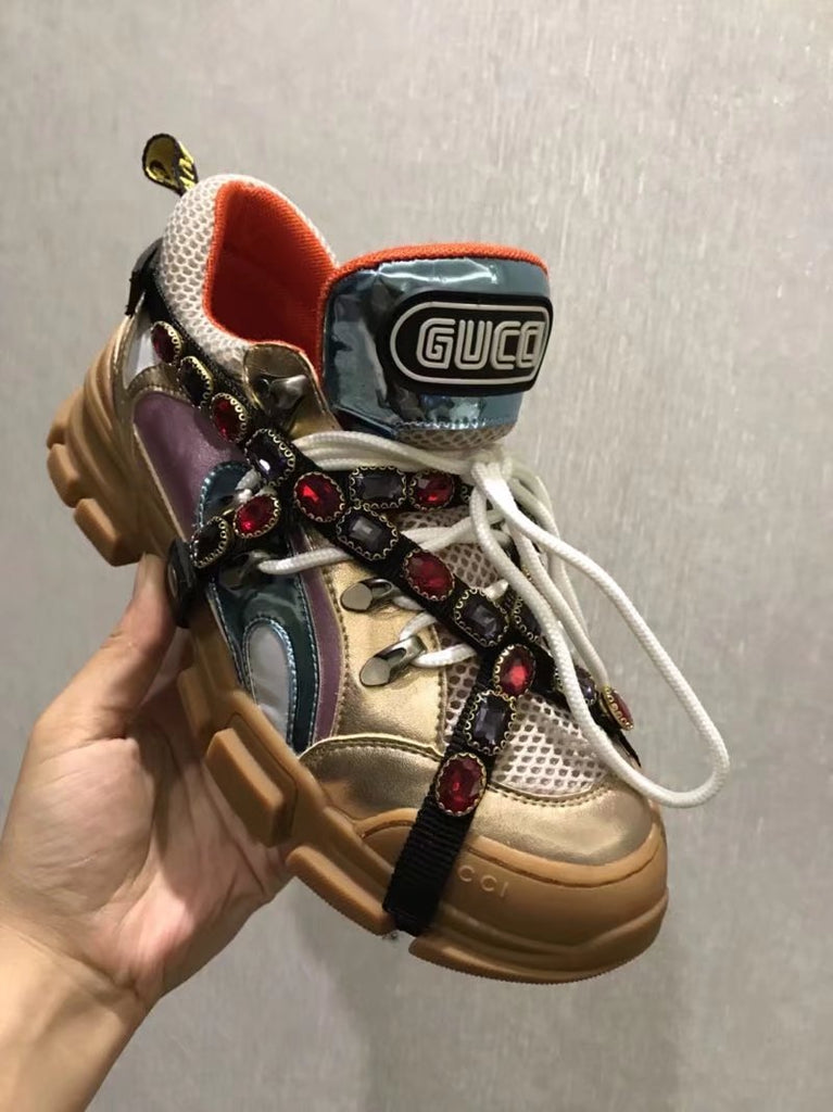 tenis tartaruga gucci