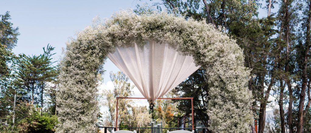 Baby's Breath Wedding Decor