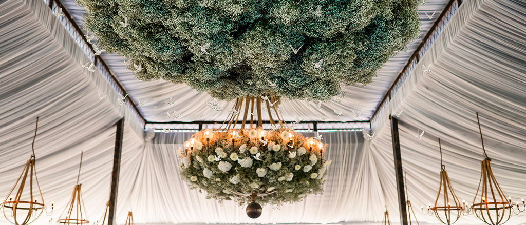 Baby's Breath Wedding Decor