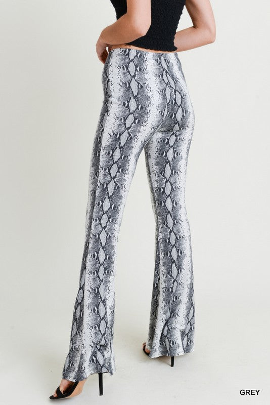 flared pants print