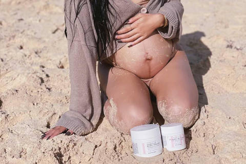 ic:pregnant mom on the beach
