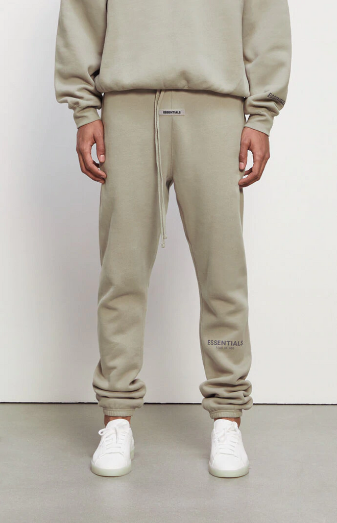 FEAR OF GOD ESSENTIALS REFLECTIVE SWEATPANTS OLIVE/KHAKI – Royal Culture