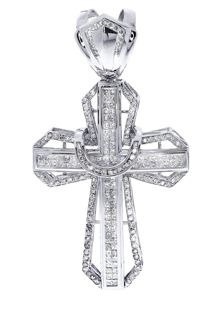 Diamond cross. Бриллиантовый крест. Алмазный крест. Бриллиантовый крест подвеска. Крест из бриллиантов принцесса.