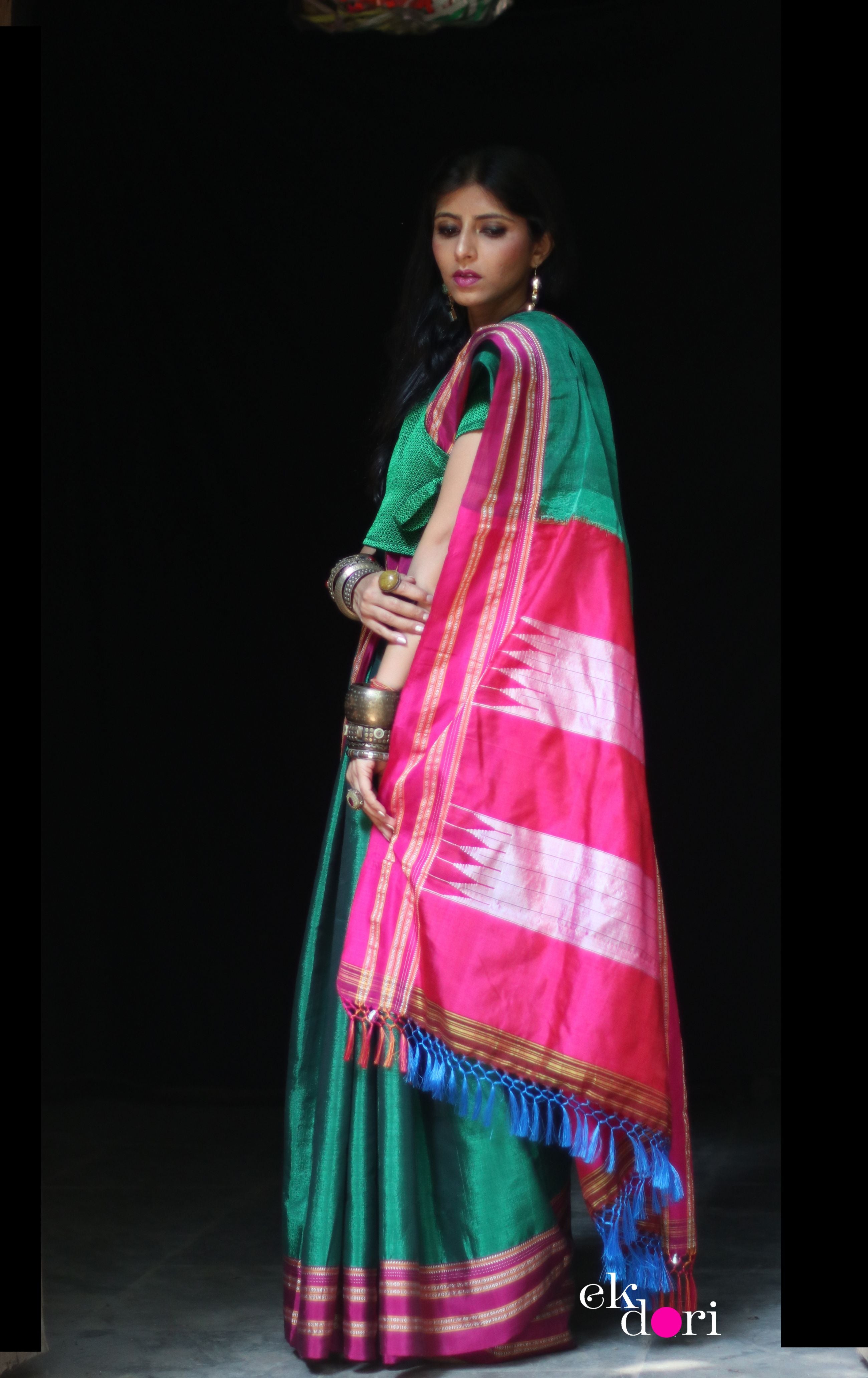Traditional Elegance. Fine Ilkal Cotton Saree - Black & Red – Okhaistore