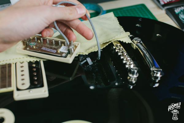 Re-Wiring a Les Paul