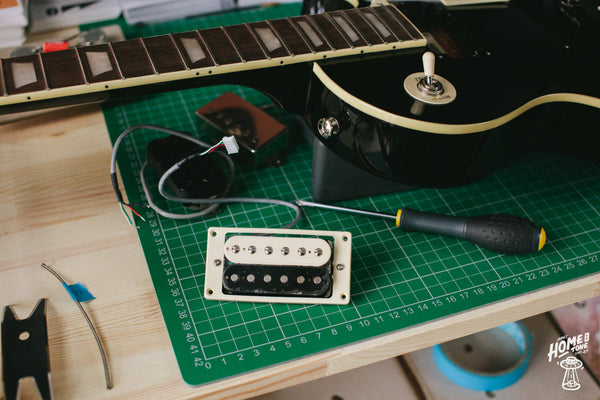 How to install a Les paul harness