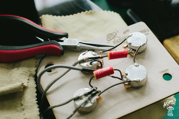 How to install a Les Paul wiring harness