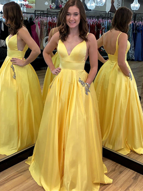 yellow dress with pockets