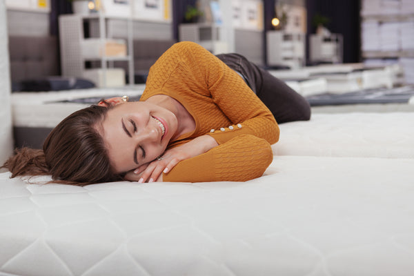 mattress-size-sleep-position-memorial-day-weekend-sale-start-of-summer-best-deals-TempurPedic-iComfort-Taylor-&-Wells-mattresses