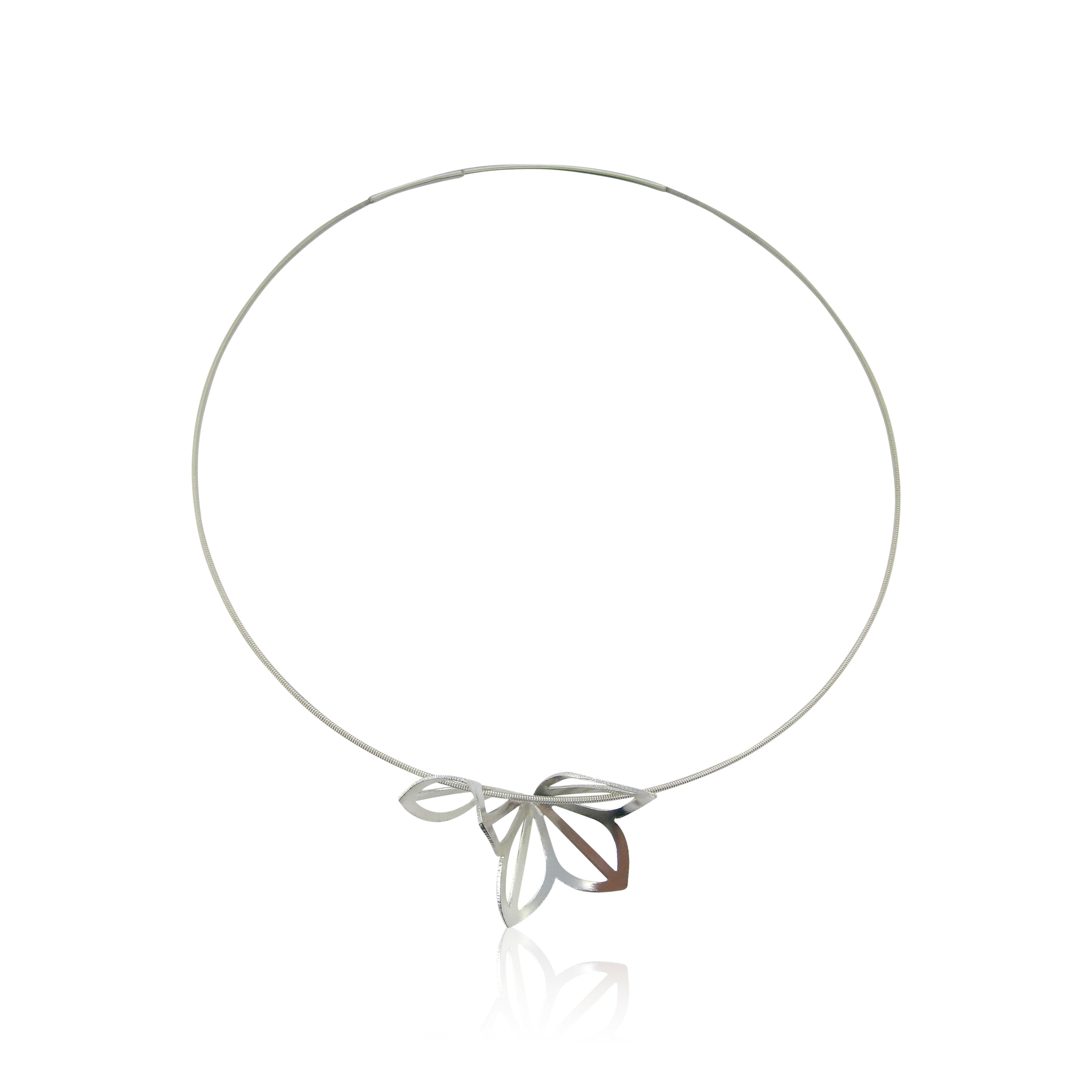 anise fold necklace