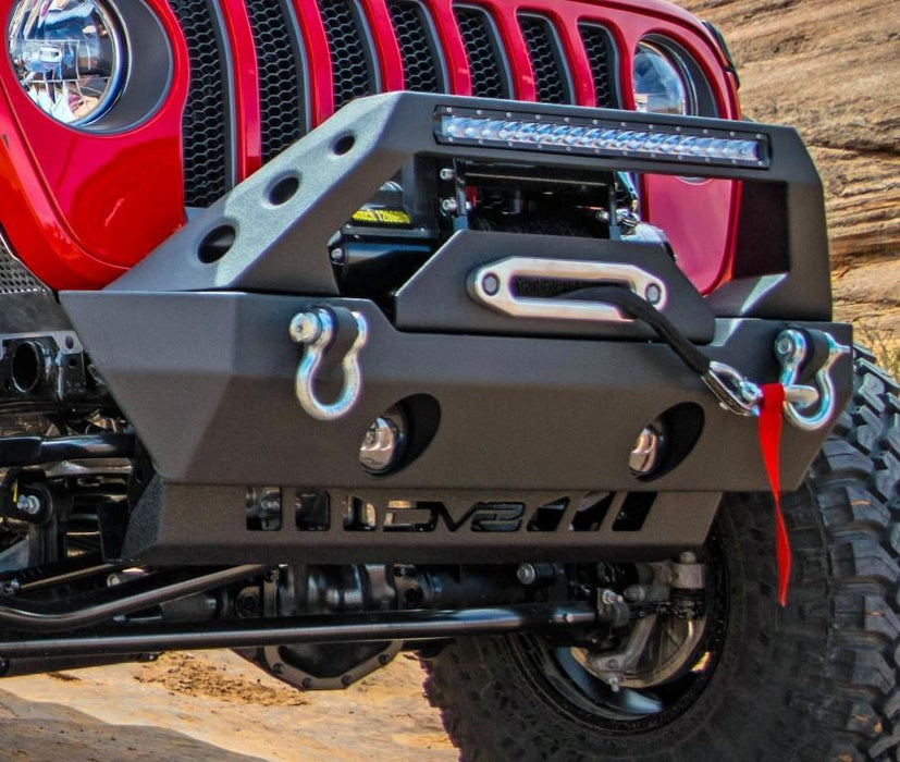 Jeep Wrangler JL & Gladiator Front Sway Bar Disconnect Skid Plate | DV8  Offroad