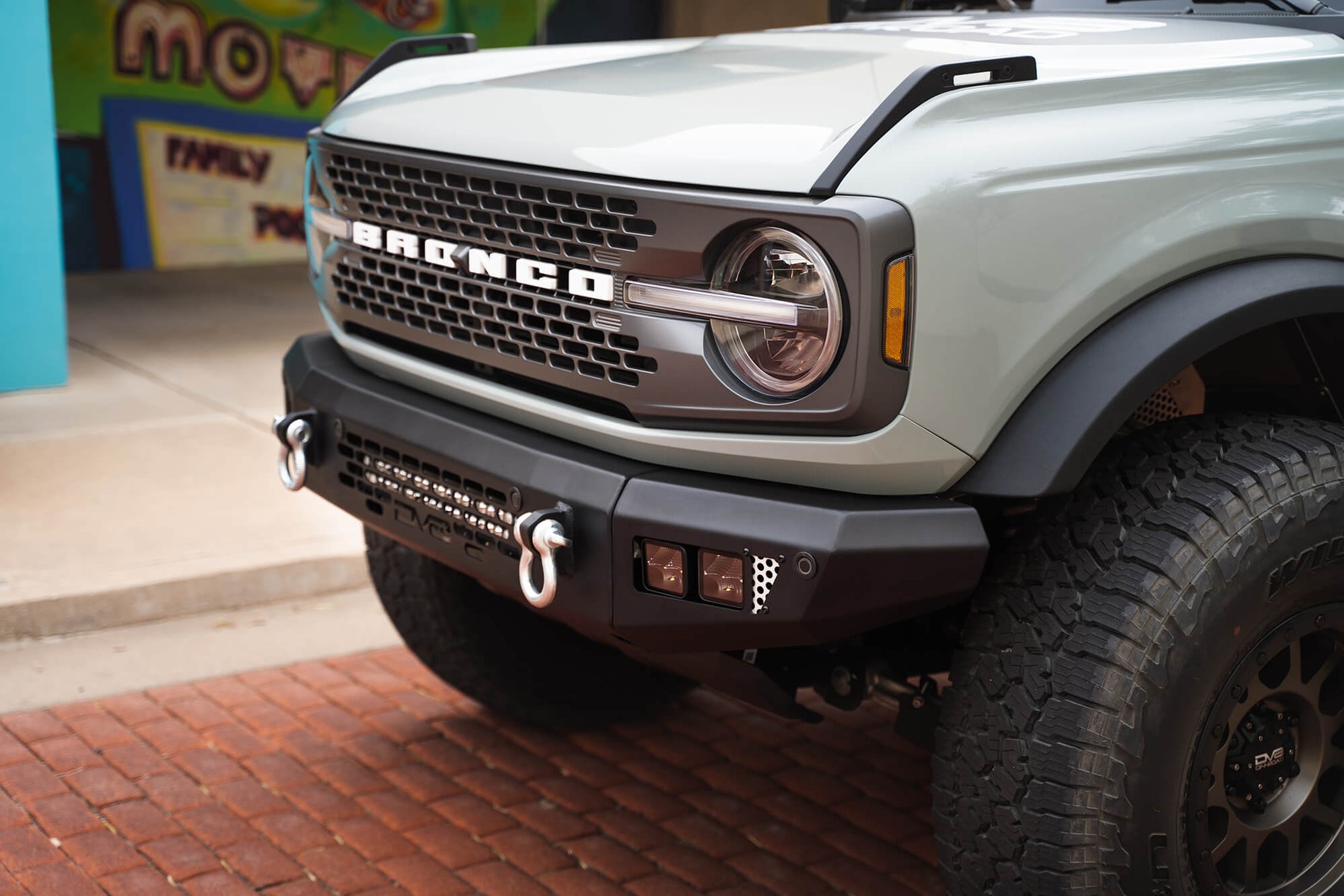 6th Gen Ford Bronco Front Bumpers DV8 Offroad