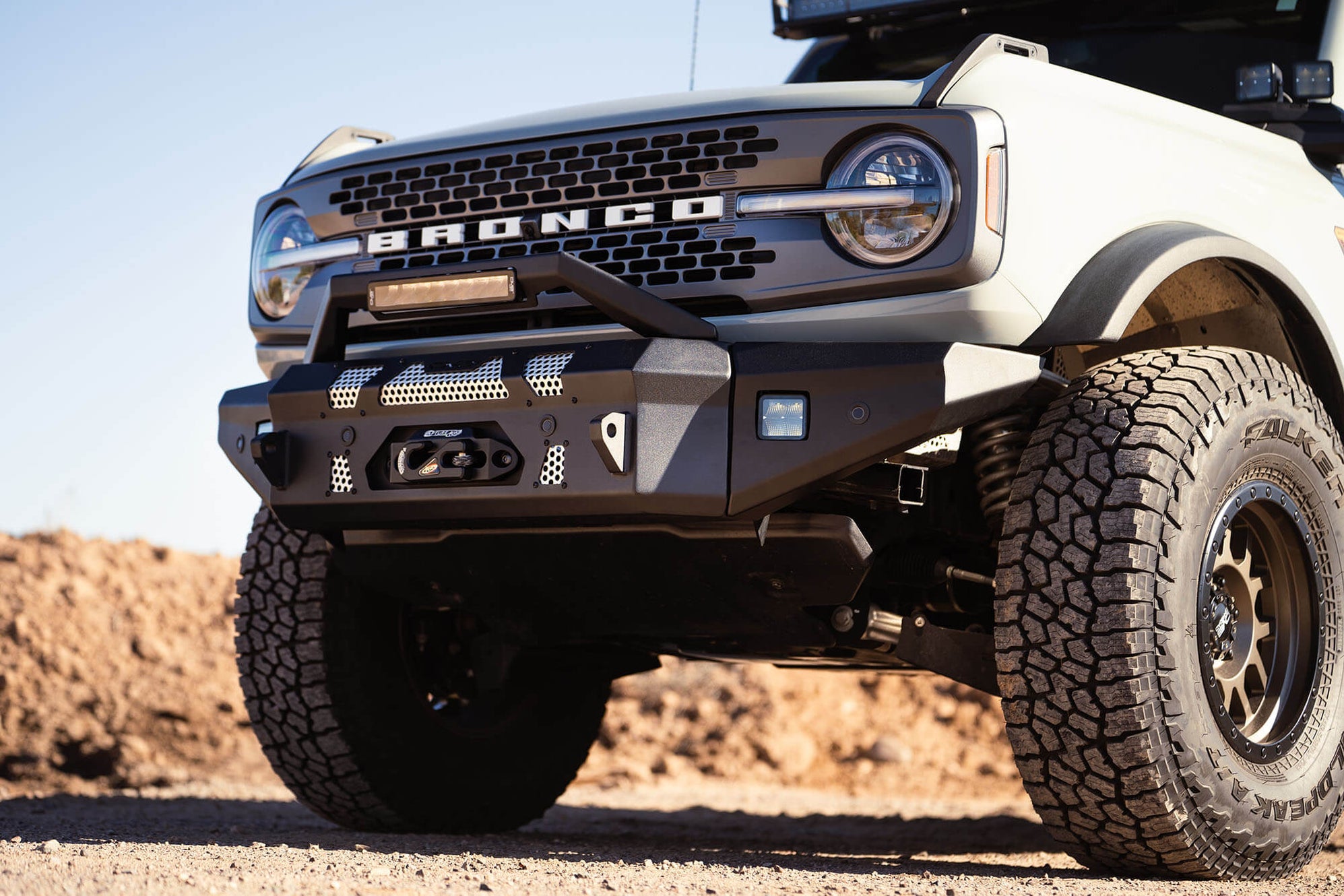 20212023 Ford Bronco Winch Front Bumper MTO Series — DV8 Offroad