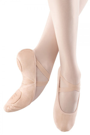 clearance pointe shoes
