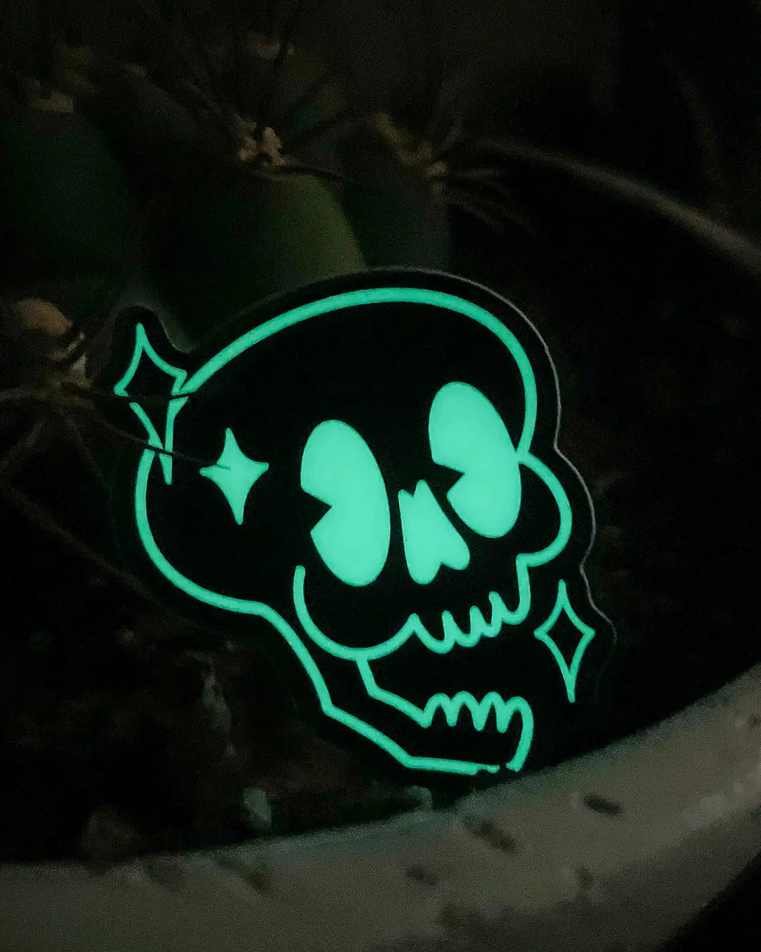 Classic Circle Glow-in-the-dark Stickers