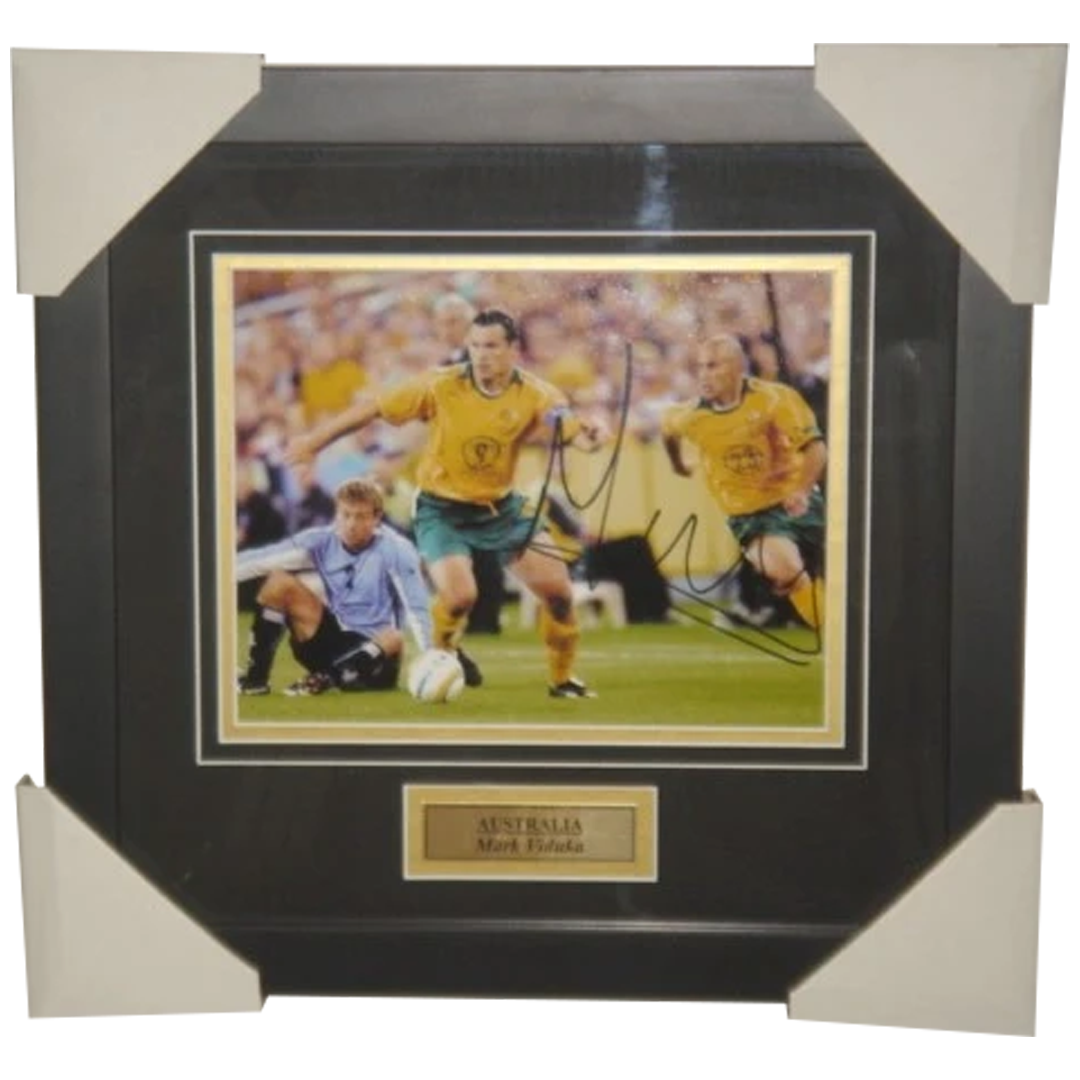 Darren Lockyer - Farewell Limited Edition of 500 - Framed Art Print