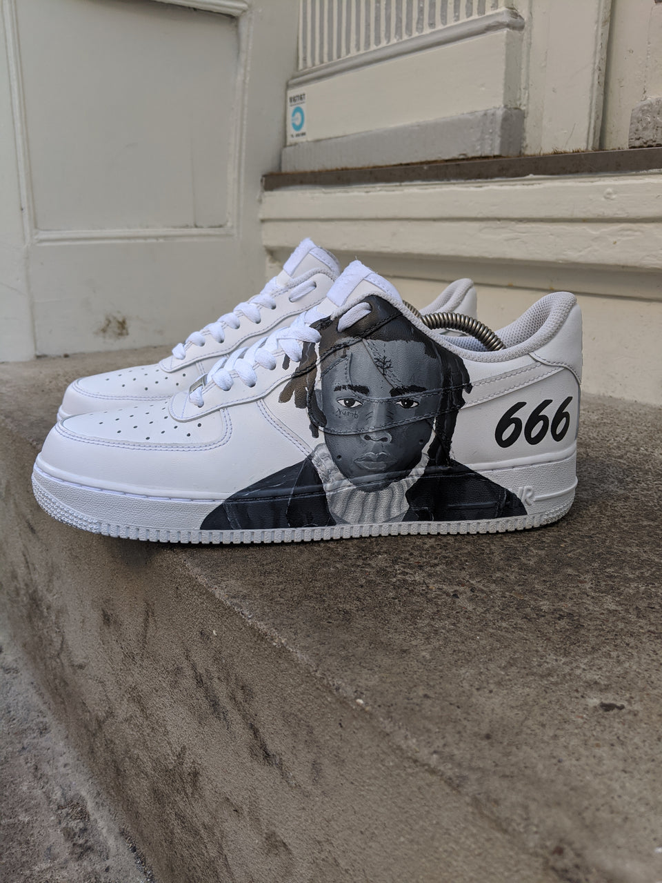 xxxtentacion airforce 1