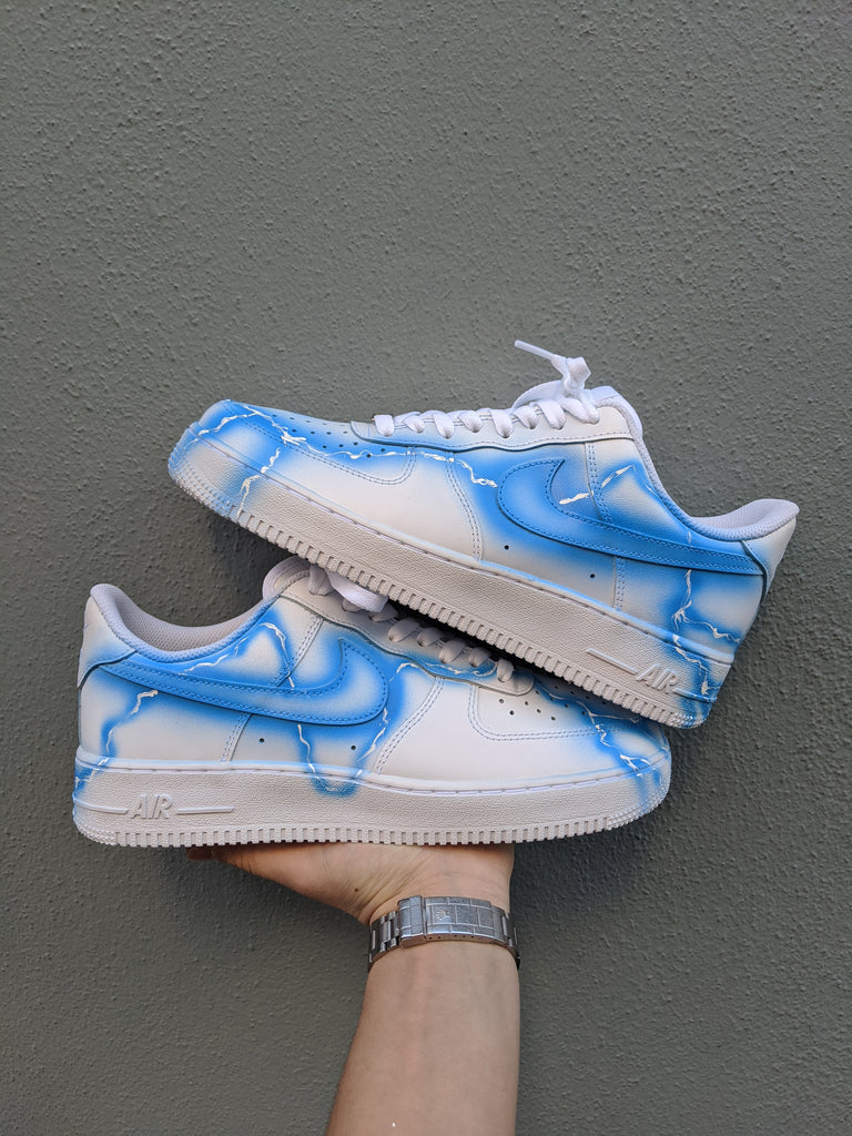 nike air force with lightning