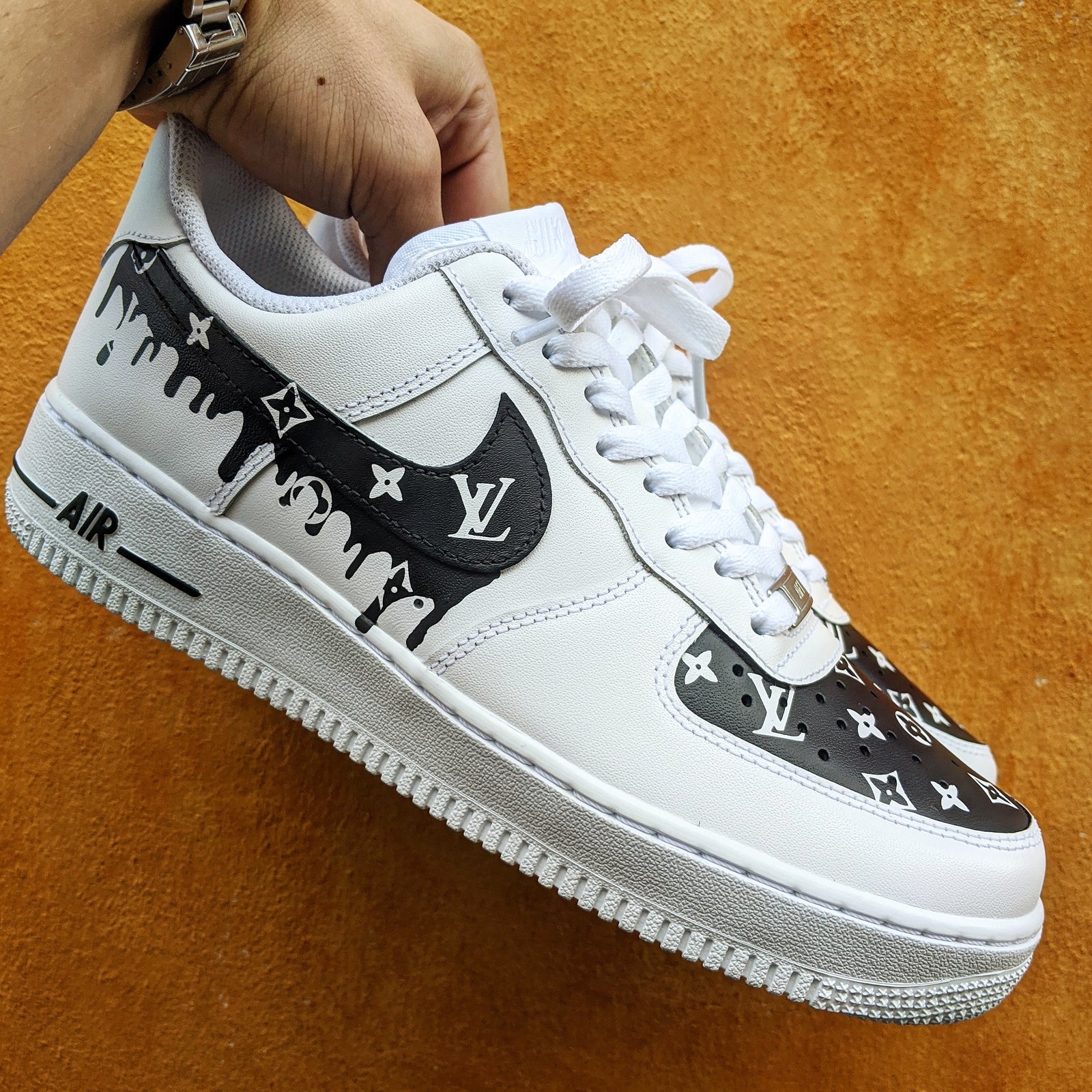 Lv Af1 Black | semashow.com