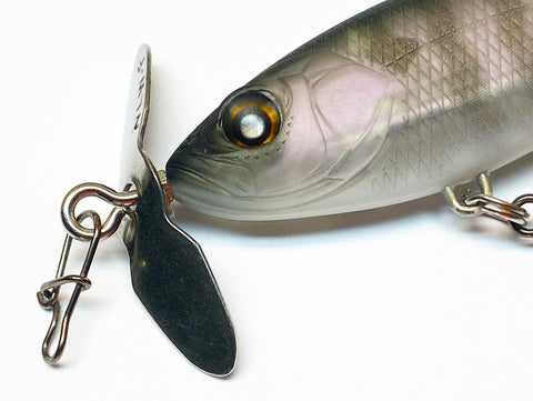  Akamino 60 Pcs Gold and Sliver Fishing Lures Making