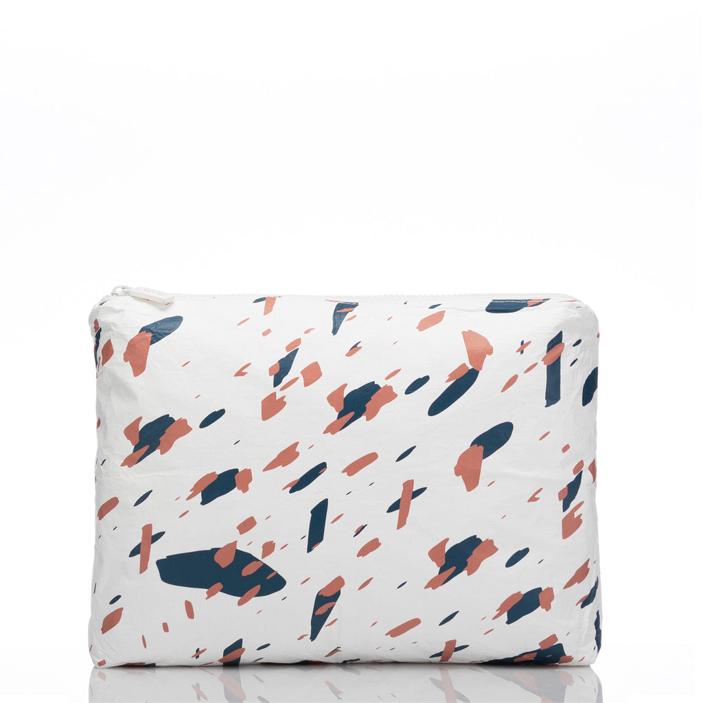 Mid Pouch | Le Terrazzo - Front