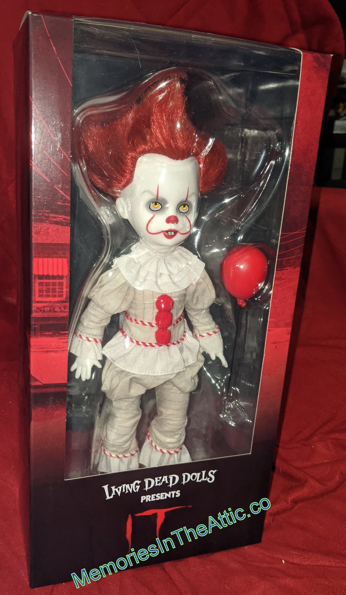 pennywise living dead doll