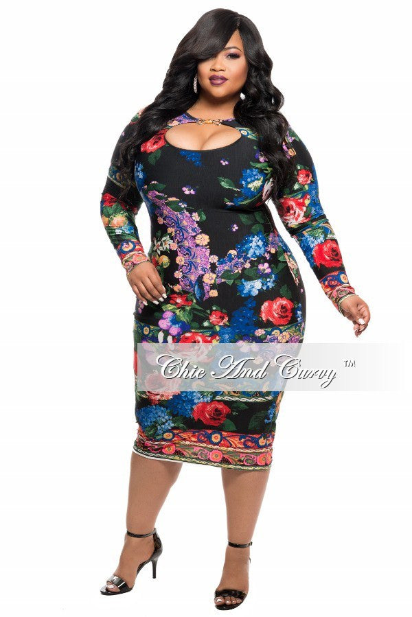 New Plus Size BodyCon Dress with Cutout in Black Blue, Red and Green F ...