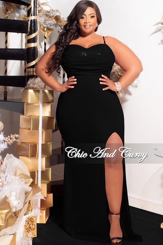 Final Sale Plus Size Draped Sequin Gown with Slit in Black – Chic Curvy