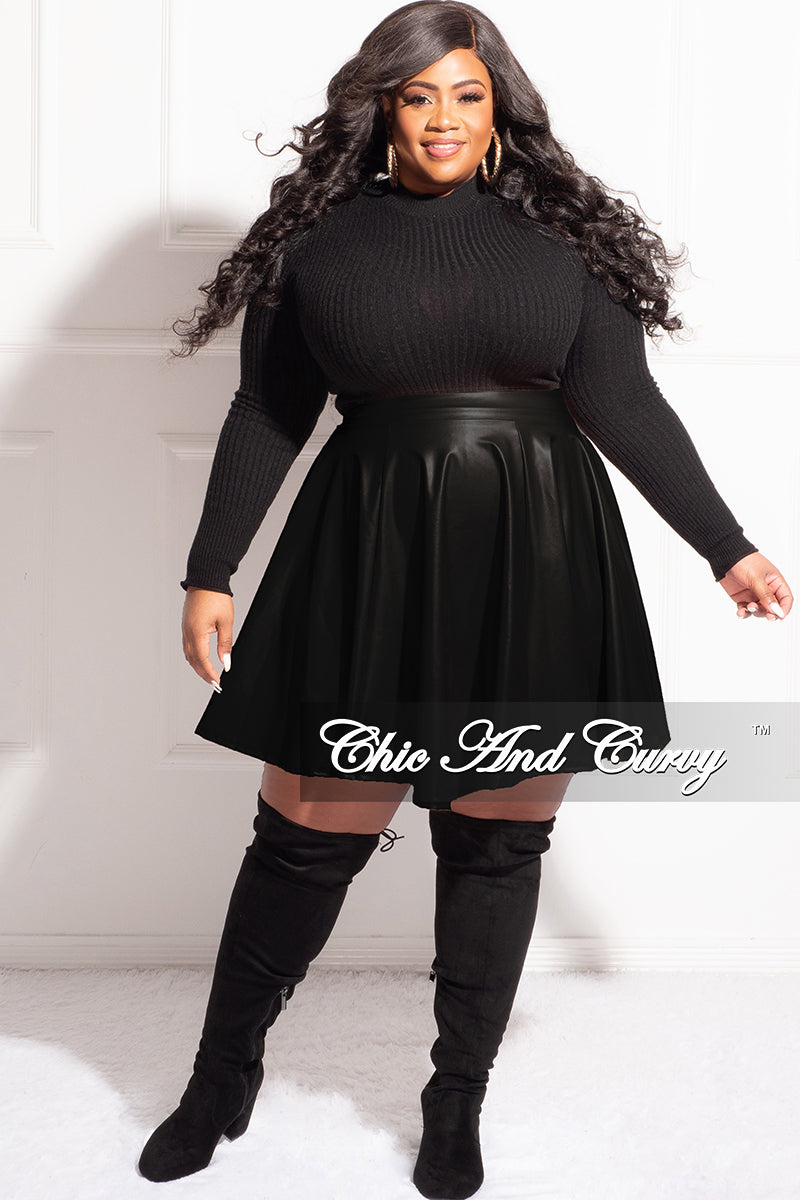 Final Sale Plus Size Faux Leather Skirt in Black – Chic And Curvy