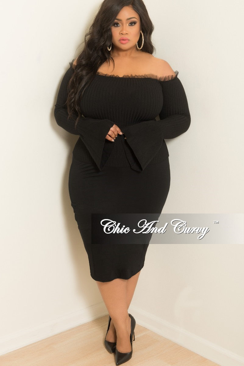 New Plus Size Pencil Skirt in Black 