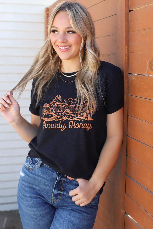 Howdy Honey Graphic Tee - Mohebina laemeh