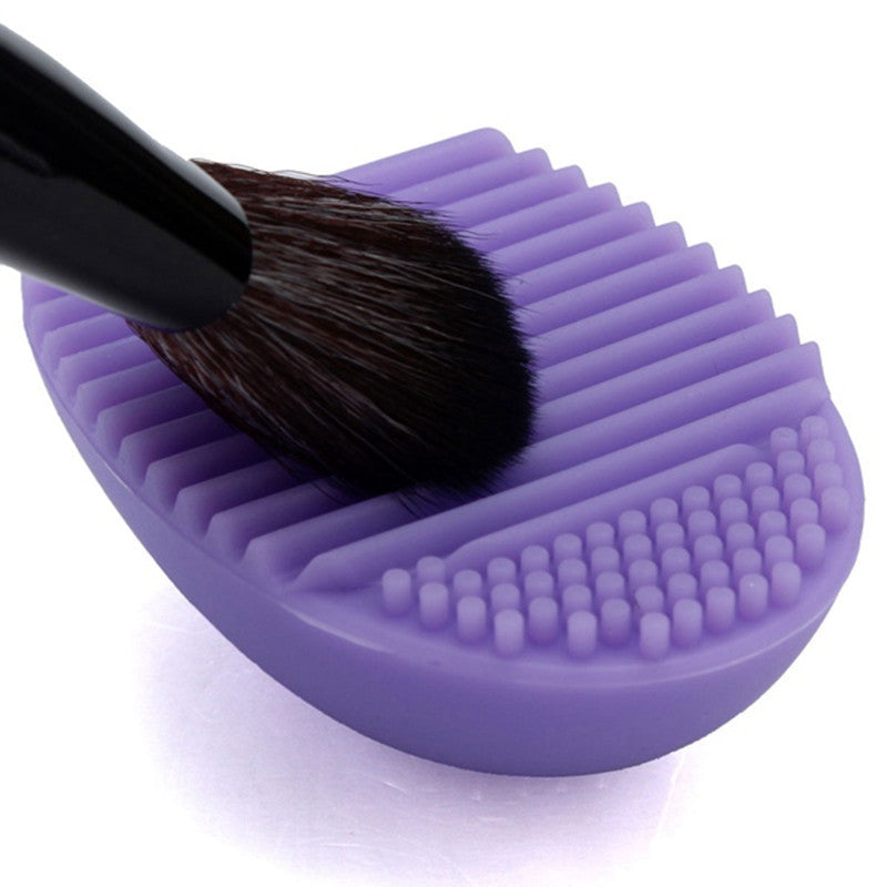 makeup brush cleaning tool